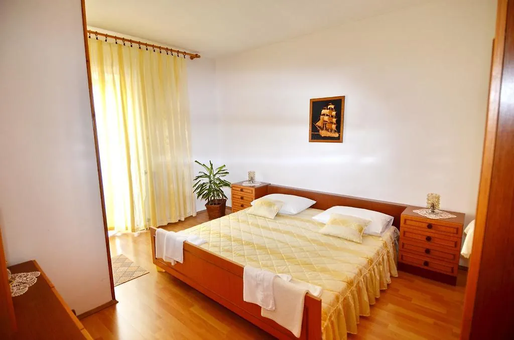 Rooms Danica Bale Affittacamere